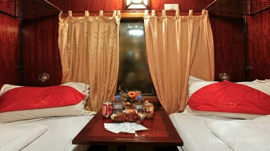 Hanoi to Sapa Train - Orient Express Train